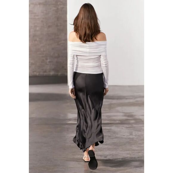 Black Zara Satin-Like Flowy A-Line Midi Skirt (NWT) - Picture 4 of 9